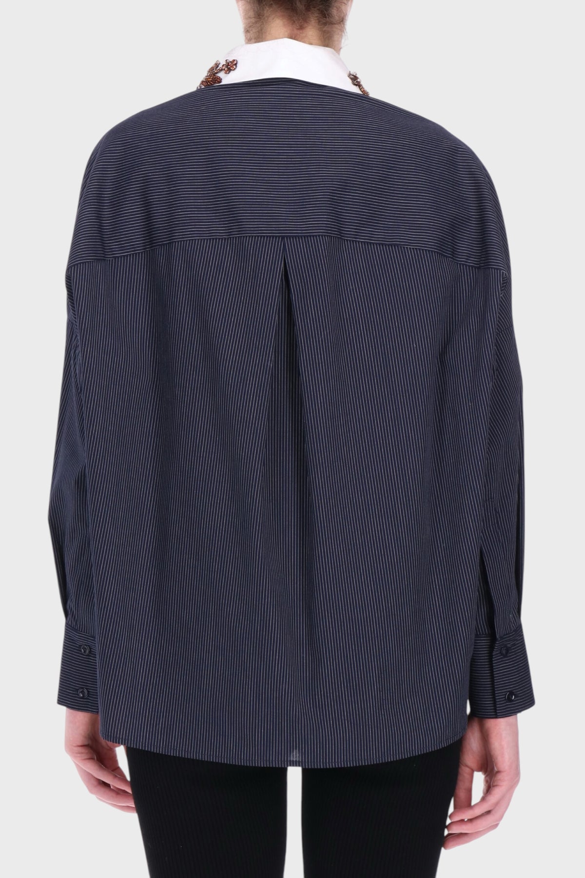 Camicia a Righe con Colletto Gioiello