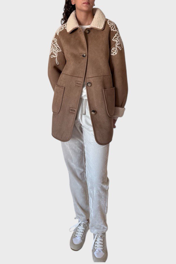 Montone ecologico con ricami Ermanno Firenze