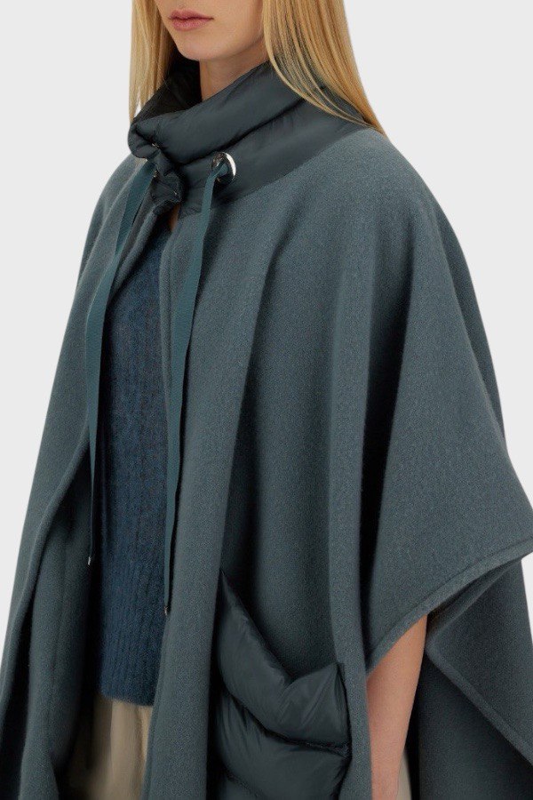 Poncho-frange-grigio-azzurro-Herno 2