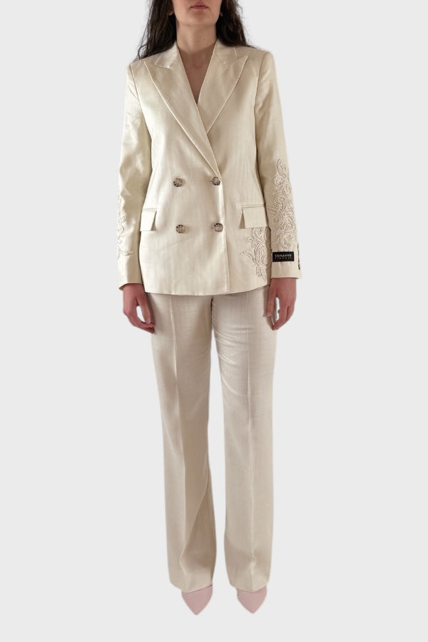 Blazer bianco con ricami floreali