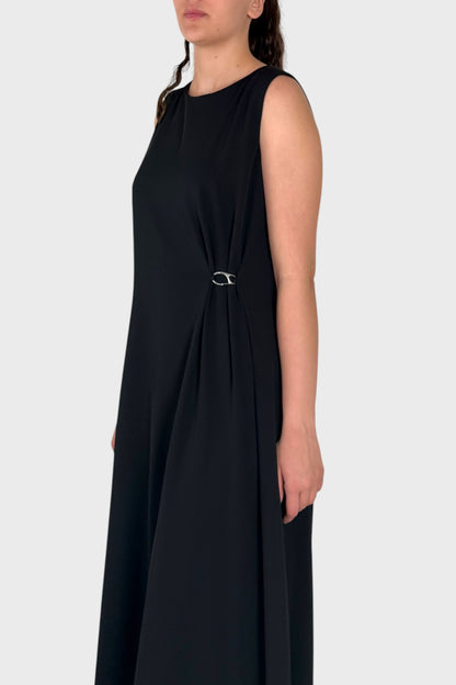Abito Lungo Nero Elegante con Mantella Laterale