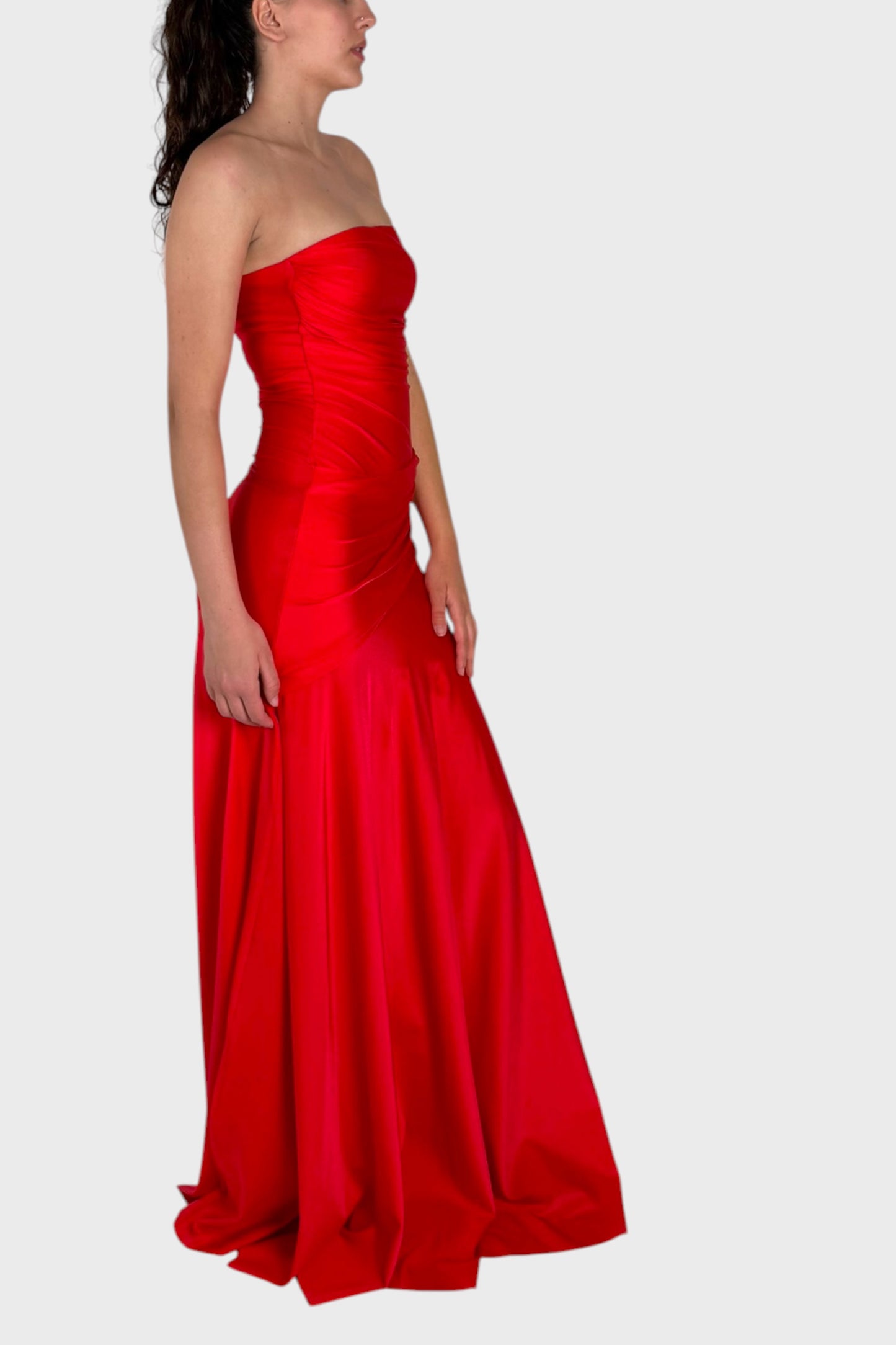 Abito Lungo Rosso a Fascia Drappeggiato Elegante