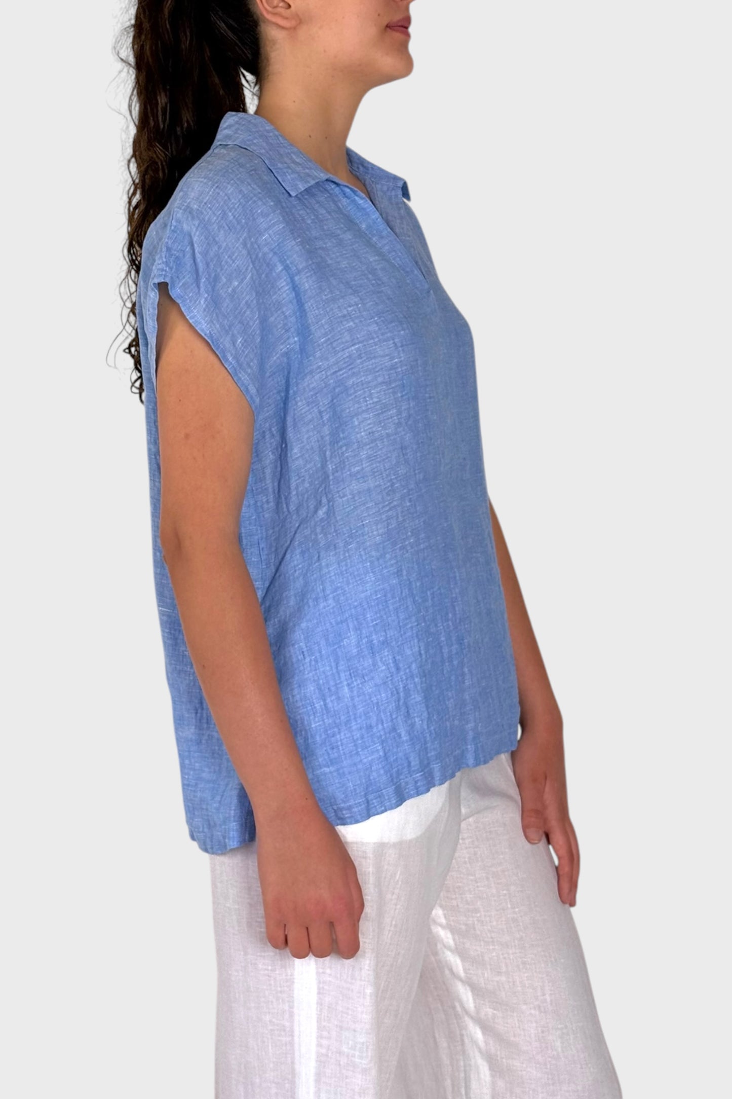 Blusa in Lino Leggera Celeste