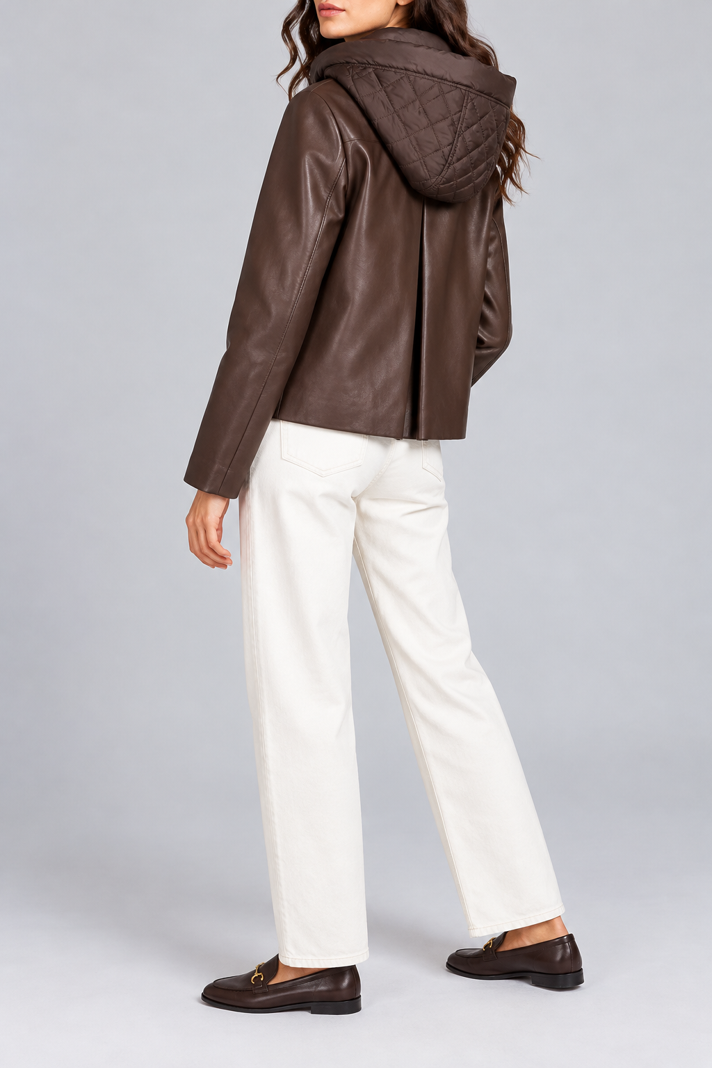 Giacca Suprema Brown in pelle con cappuccio trapuntato, vista posteriore
