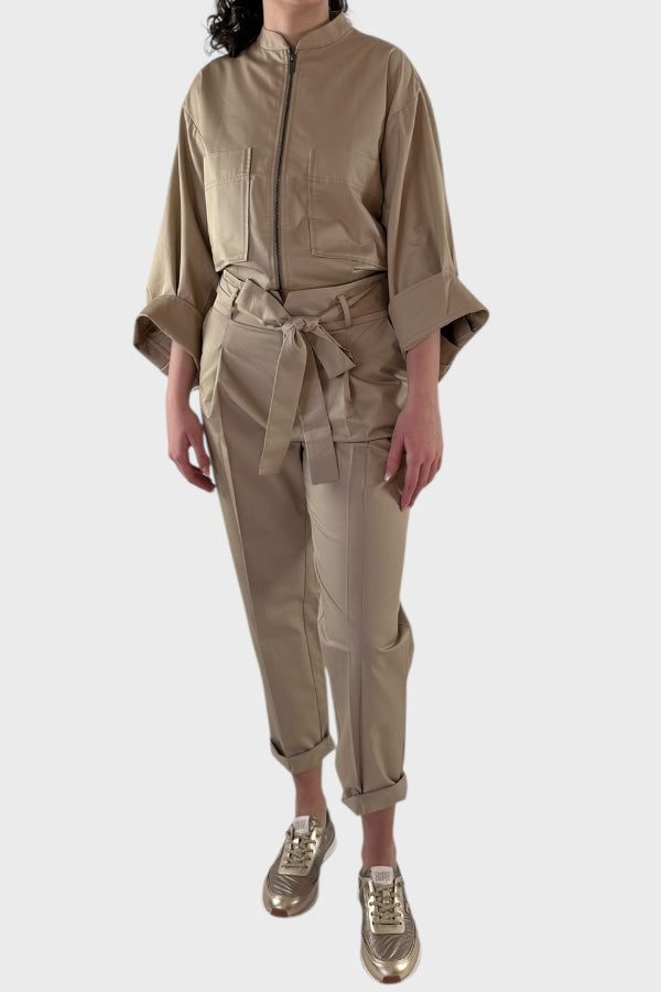 Pantalone cargo beige con cintura in vita