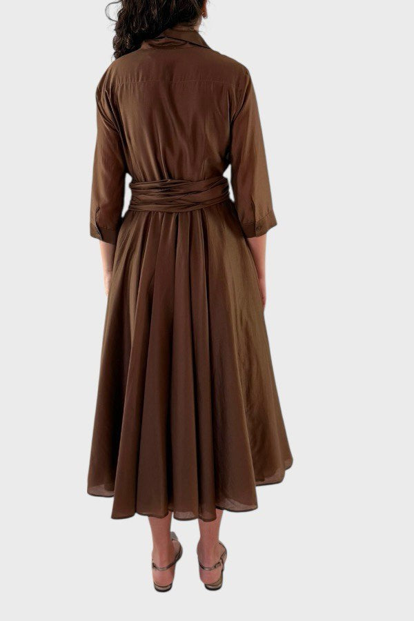 Abito midi marrone con cintura in vita