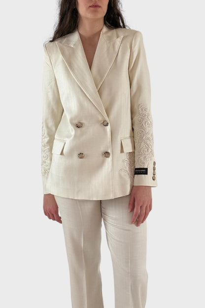 Blazer bianco con ricami floreali