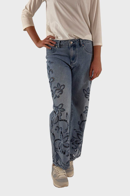 Jeans fantasia floreale